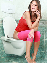 http://babesfarm.com/caprice/gal05_bluetoilet02/th01..jpg